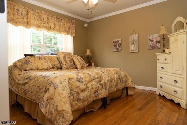 10 Links Ct, Sparta Twp, NJ 07871 - bedroom featuring crown molding, wood finished floors, and a ceiling fan