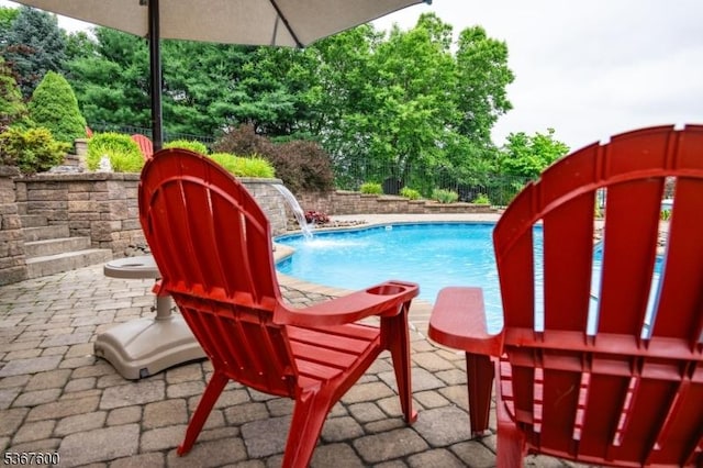 10 Links Ct, Sparta Twp, NJ 07871 - view of swimming pool featuring a patio