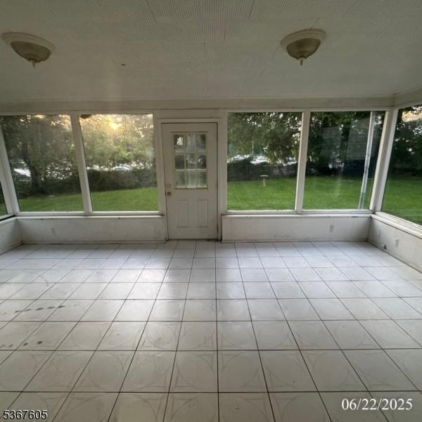 35 Eastern Pkwy, Hillside Twp, NJ 07205 - view of unfurnished sunroom