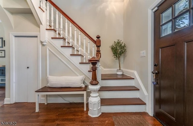 36 E Grant Ave, Roselle Park Boro, NJ 07204 - entryway with stairway and wood finished floors