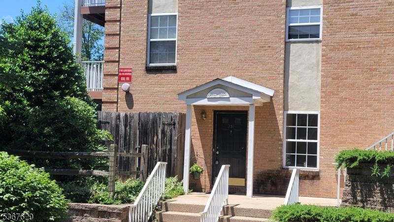 231 Vista Dr Unit 231, Hanover Twp, NJ 07927 - property entrance with brick siding
