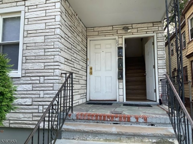 116 Mapes Ave Unit 3, Newark City, NJ 07112 - property entrance