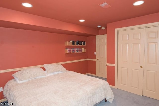425 Diablo Ct, Mahwah Twp, NJ 07430 - bedroom with recessed lighting, carpet flooring, and a closet