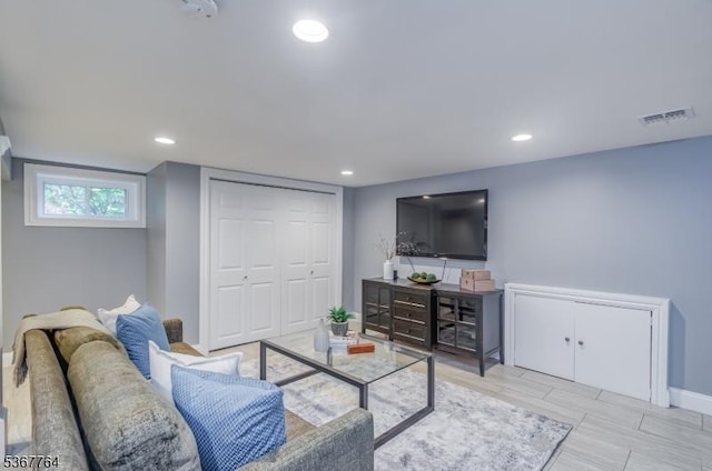 106 Woodbine Cir, New Providence Boro, NJ 07974 - living room with recessed lighting