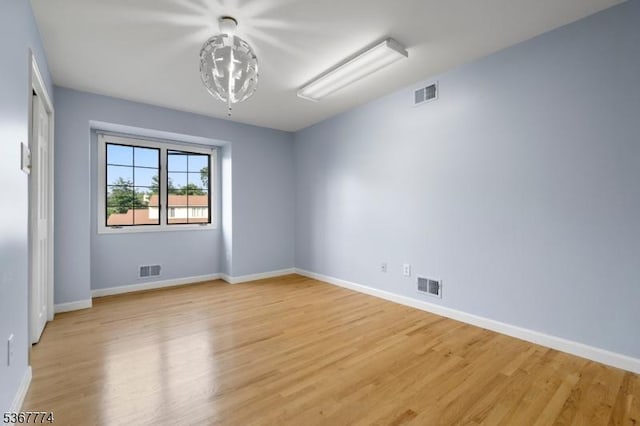 5 Peppermint Hill Rd, North Brunswick Twp, NJ 08902 - spare room with light wood-style flooring