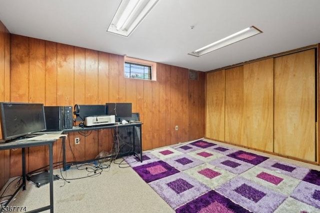5 Peppermint Hill Rd, North Brunswick Twp, NJ 08902 - home office with light carpet and wood walls