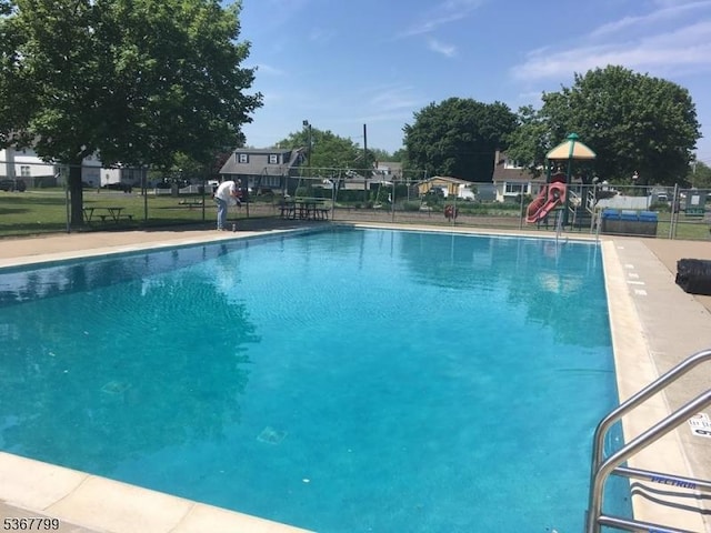 947 Boesel Ave, Manville Boro, NJ 08835 - view of community pool