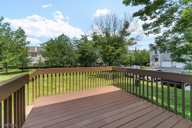 16 Edith Dr, Franklin Twp, NJ 08873 - deck with a yard