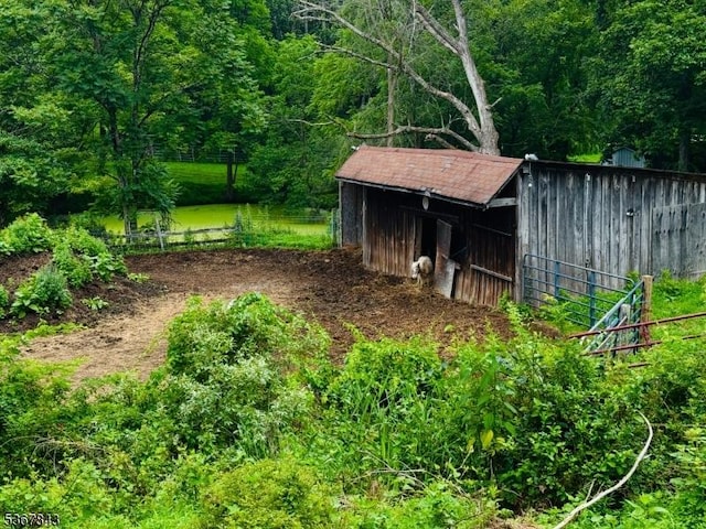 15 Plotts Rd, Hampton Twp, NJ 07860 - view of outbuilding with a forest view