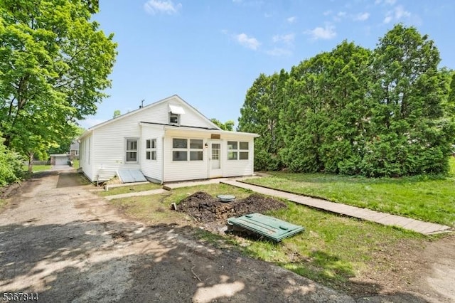 19 Pleasant View Ave, Washington Twp, NJ 07882 - rear view of property with dirt driveway and a lawn