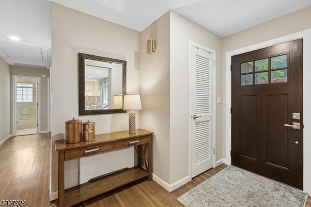 11 Old Farm Rd, North Caldwell Boro, NJ 07006 - entrance foyer featuring wood finished floors and baseboards