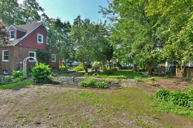 36 Grove St, Waldwick Boro, NJ 07463 - view of yard