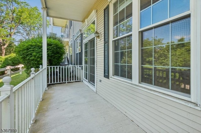 1407 Four Seasons Dr Unit 1407, Wayne Twp, NJ 07470 - view of covered porch