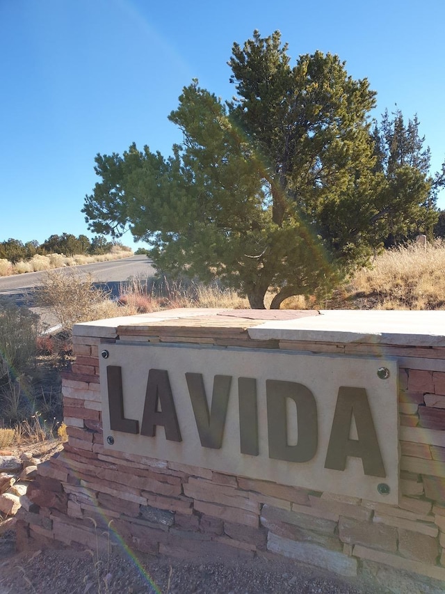 Listing photo 2 for 16 Rabbitbrush, Santa Fe NM 87506