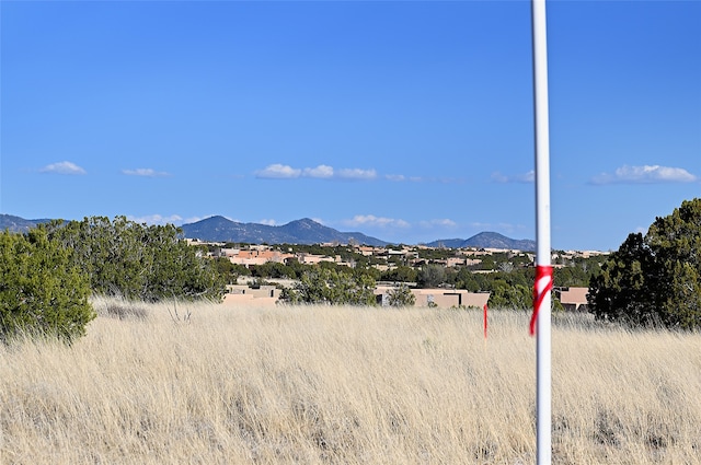 Listing photo 3 for 21 Via La Luna, Santa Fe NM 87506