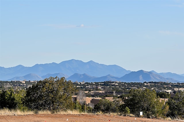 Listing photo 2 for 14 Via La Luna, Santa Fe NM 87506