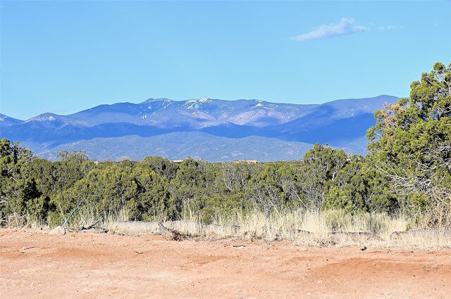 Listing photo 2 for 7 S Via Aria, Santa Fe NM 87506