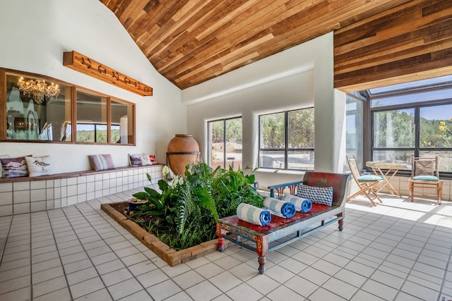 sunroom with vaulted ceiling