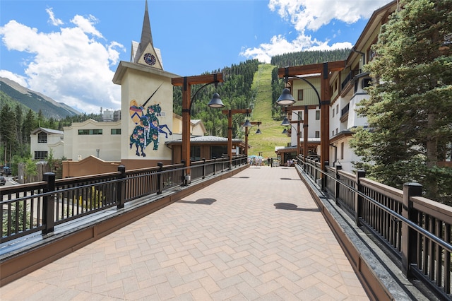 view of home's community with a mountain view