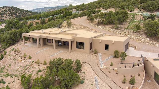 bird's eye view with a mountain view