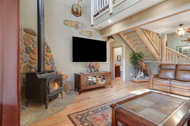 foyer entrance featuring light tile flooring