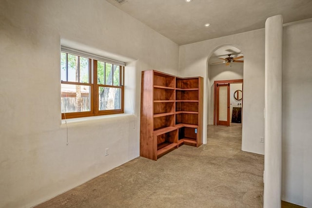 spare room featuring ceiling fan