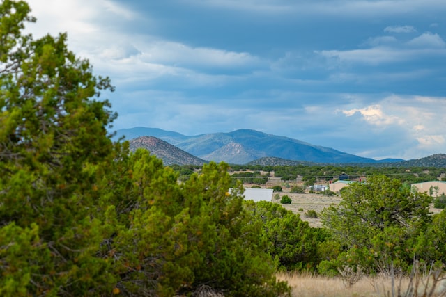 Listing photo 2 for 28 Old Rd, Lamy NM 87540