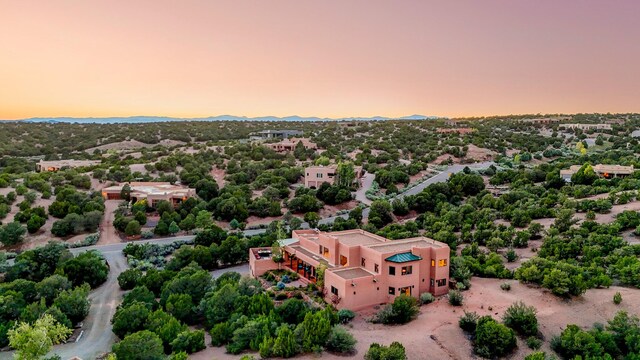 view of aerial view at dusk