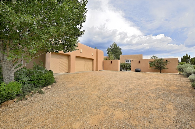 view of yard with a garage