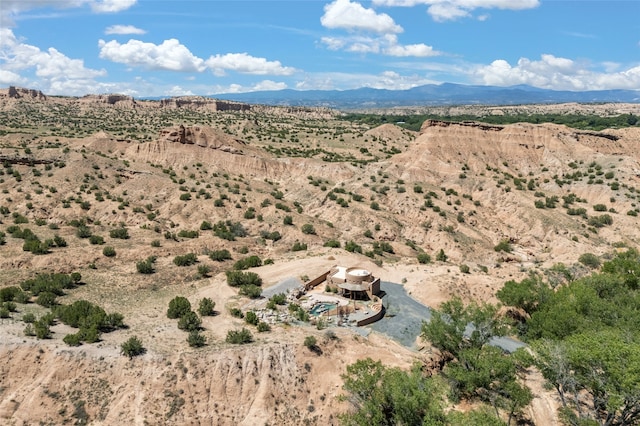 bird's eye view featuring a mountain view