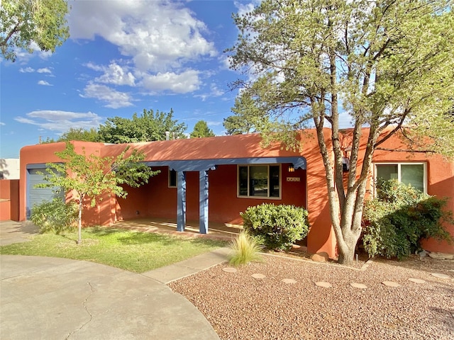 view of front of home featuring covered porch