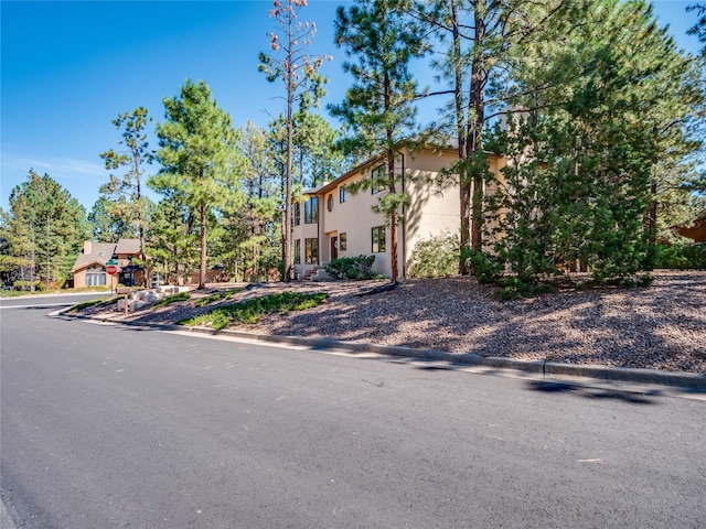 2176 La Tierra, Los Alamos, NM 87544 - view of front of house with stucco siding