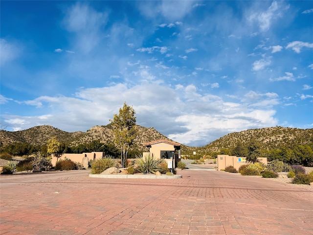 Listing photo 2 for 3 Boulder Hill Rd, Santa Fe NM 87505