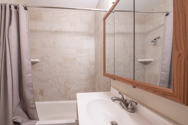 bathroom featuring shower / bathtub combination with curtain