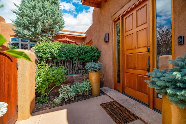 view of entrance to property