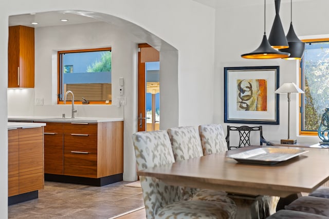 dining area with sink