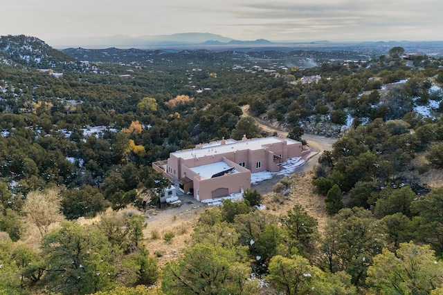 bird's eye view featuring a mountain view