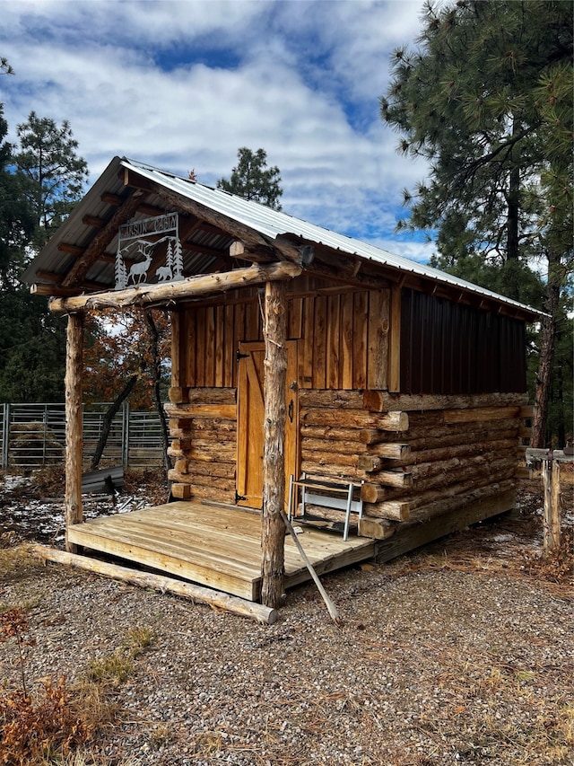 view of outdoor structure