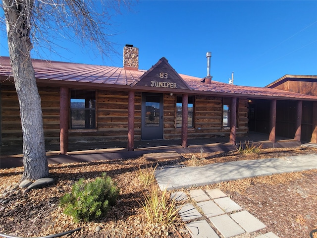 view of front facade featuring covered porch