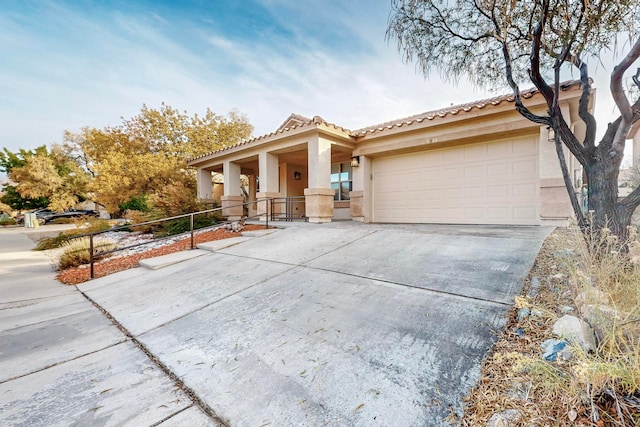 view of front facade with a garage