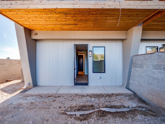 view of entrance to property