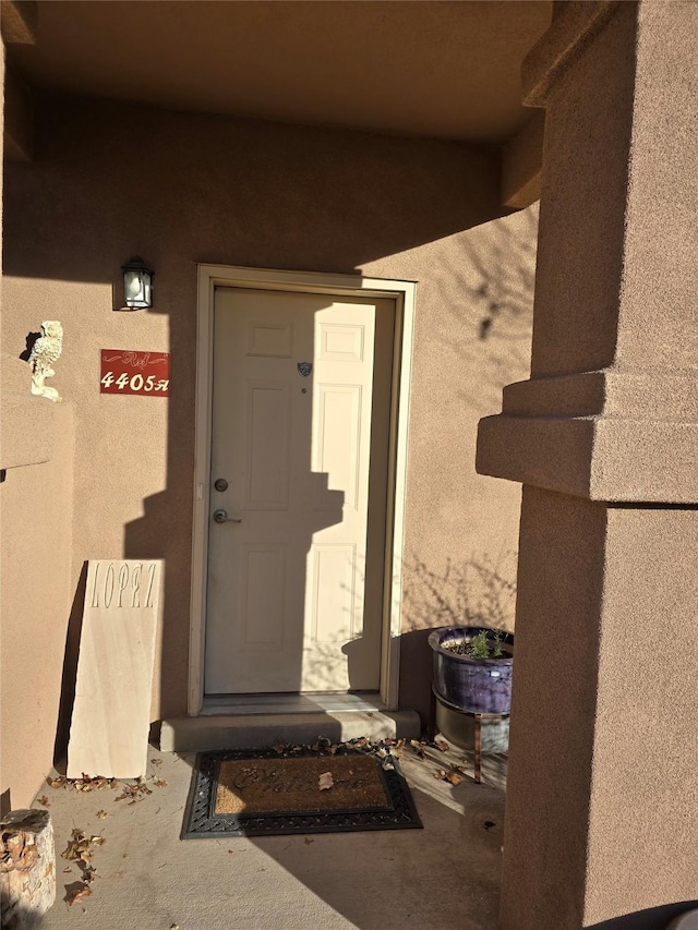 view of property entrance