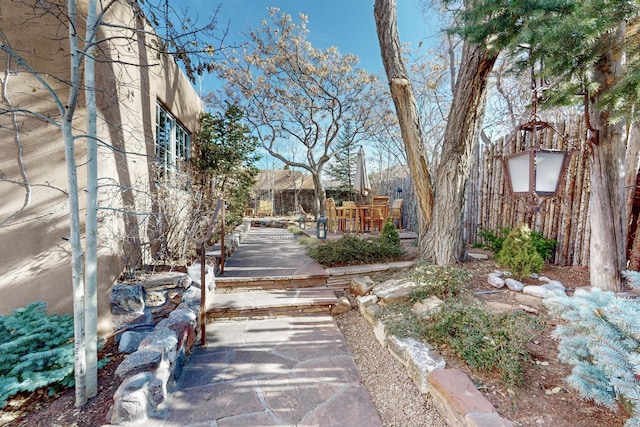 605 Abeyta St, Santa Fe, NM 87505 - view of community