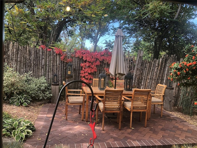 605 Abeyta St, Santa Fe, NM 87505 - view of patio