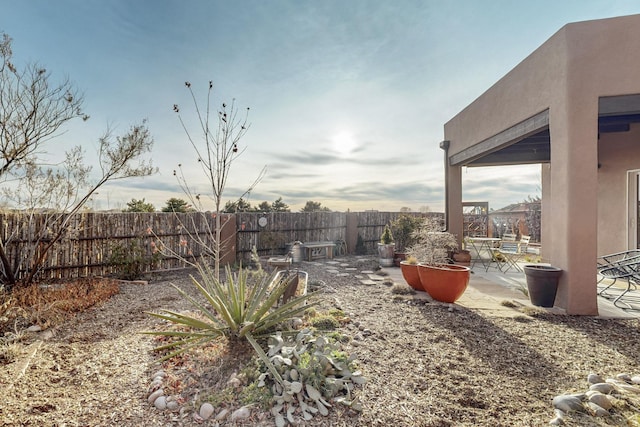 view of yard with a patio