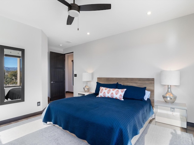 bedroom featuring ceiling fan