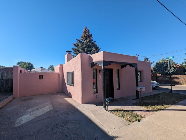 view of front of house