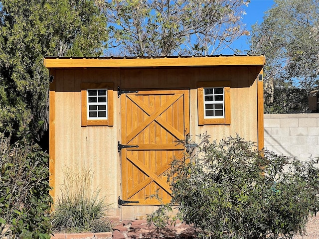 view of outbuilding