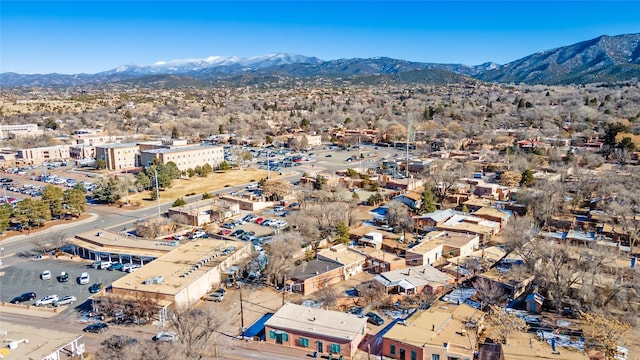 bird's eye view with a mountain view