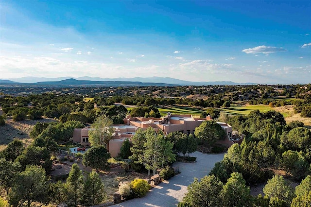 bird's eye view with a mountain view